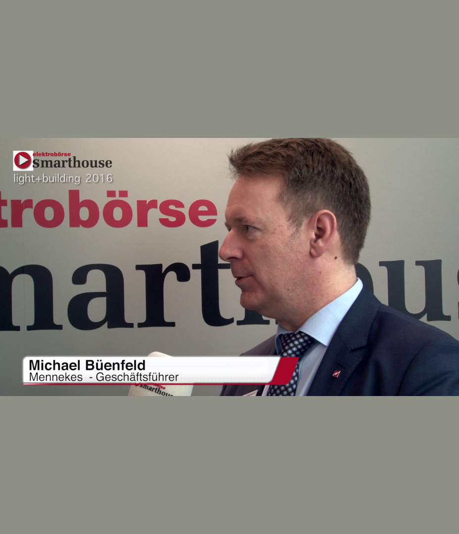 Mennekes mit Industrie 4.0 und Elektromobilität als Leitthemen